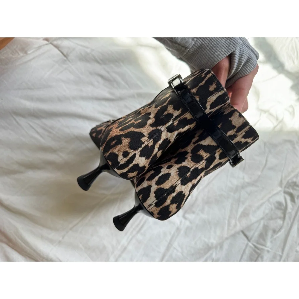 GANNI Leopard Beige & Black Satin Eyelet Kitten Heel Boots Women's Size 39 8.5/9